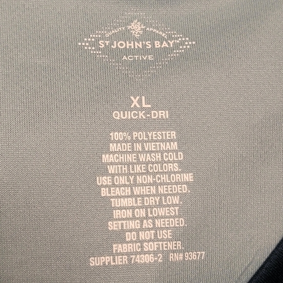 Women's St. John's Bay Active Quick Dri V-Neck Top Size XL - Picture 3 of 5